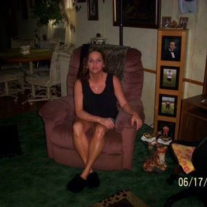 Meet your Posher, Alisa